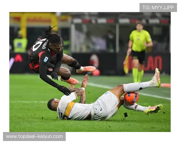 AC米兰1-0莱切，菲尔克鲁格头球致胜